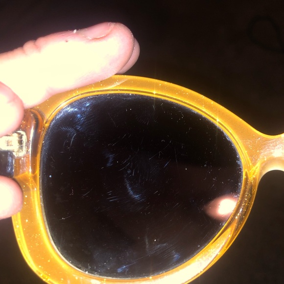 Louis Vuitton Tri Colored over sized Sunglasses - Picture 14 of 14